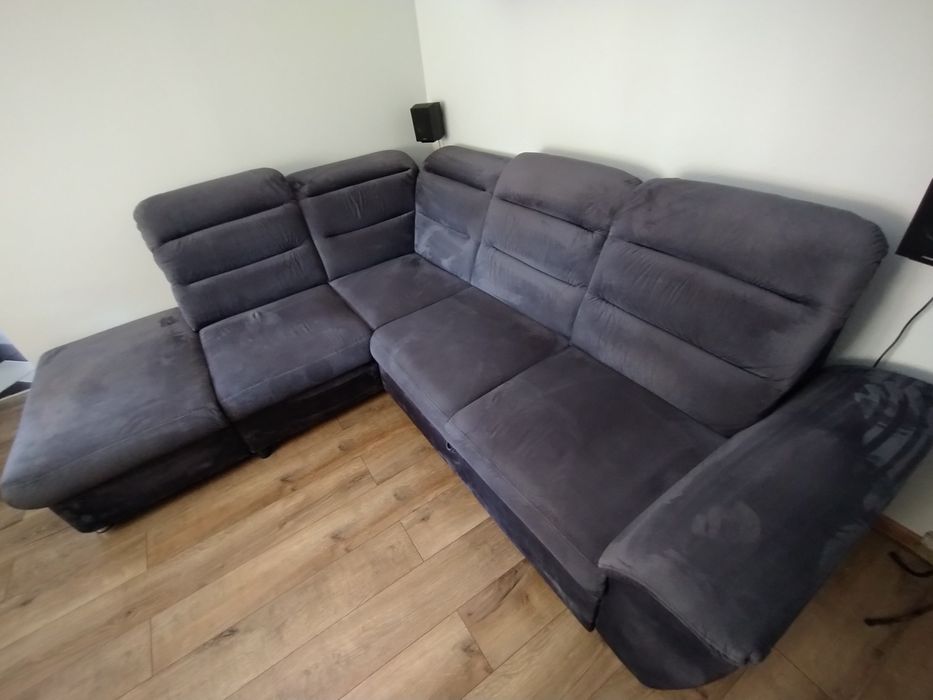 Duży wygodny narożnik Agata meble z regulowanymi zagłówkami 240x230