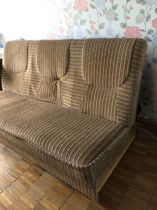 Продам розкладний диван б/у