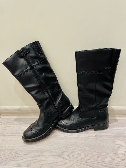 Чоботи Geox шкіряні, 36 розмір.