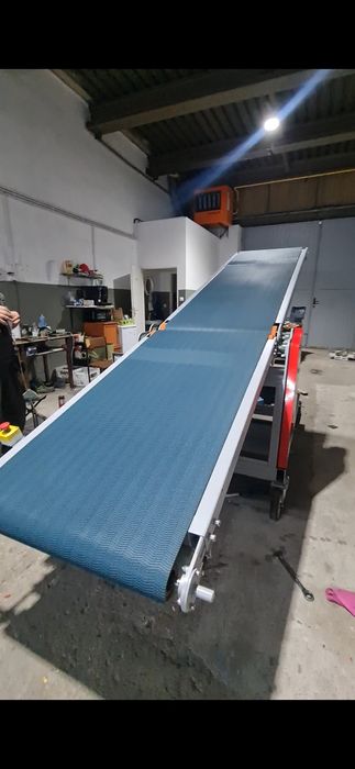 Taśmociąg transporter przenosnik podajnik regulowane dwie płaszczyzny