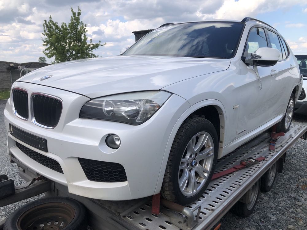 BMW E84 , A96 mineral weiss , maska błotnik drzwi zderzak pas