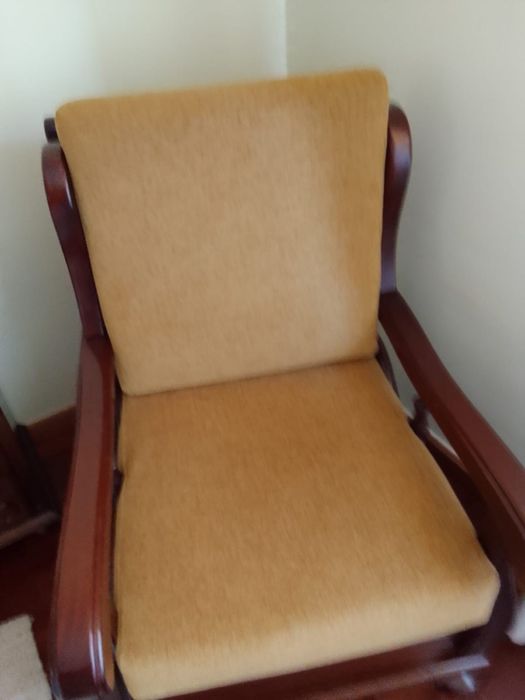 Vendo conjunto de 3 sofas