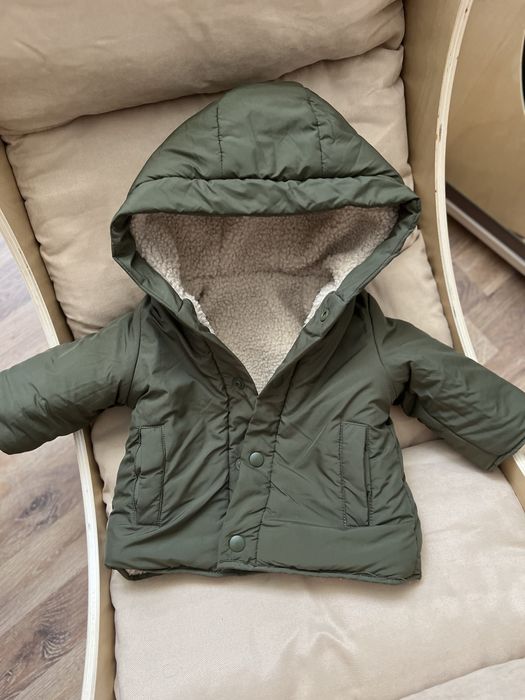 Куртка демісезонна