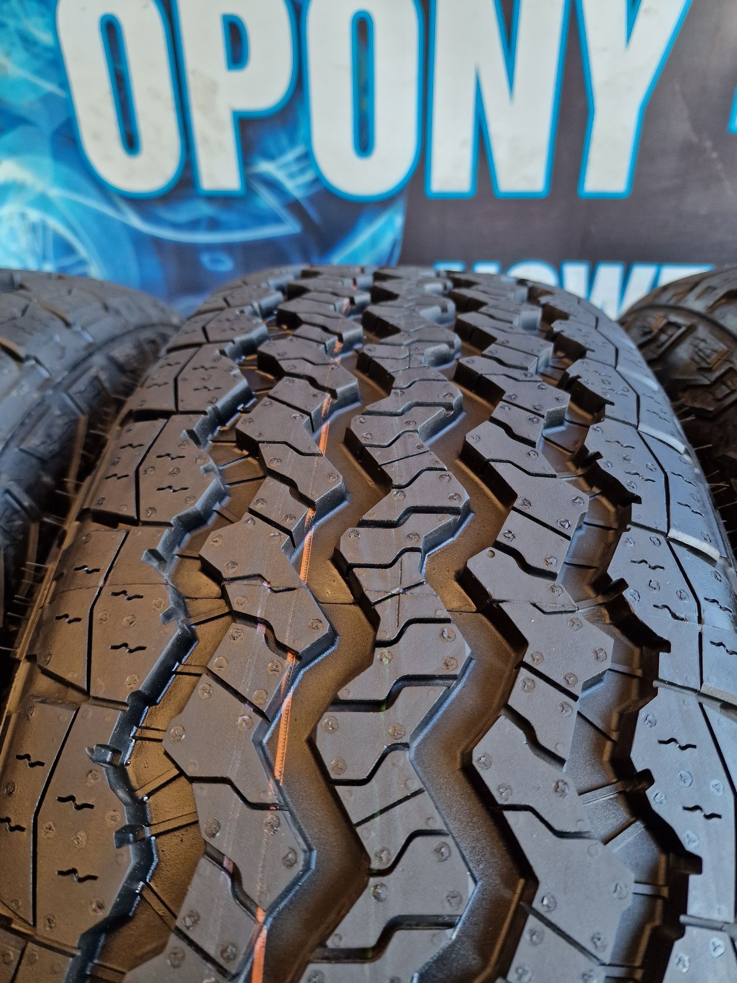 Opony letnie 255/65/18 Goodyear Wrangler Territory AT/S Komplet Nowe!!