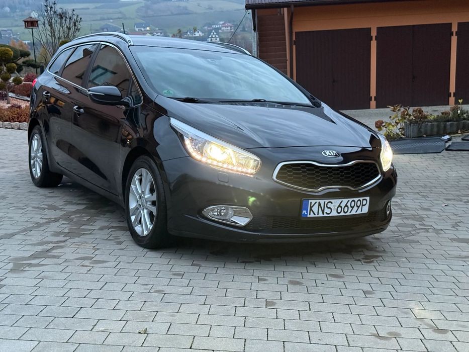 Kia Ceed Kia Ceed 2014 Diesel Automat Kombi - Czarny, Zadbany FULL WERSJA