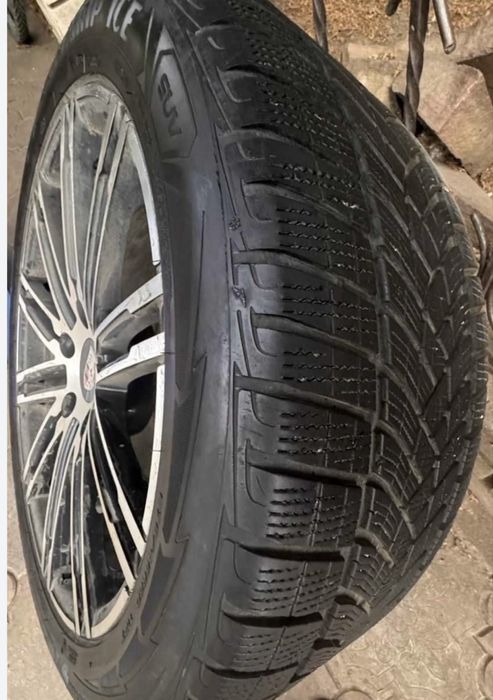 Продам гуму та диски Porsche Cayenne