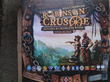 Robinson Crusoe + dodatek hms Beagle + insert