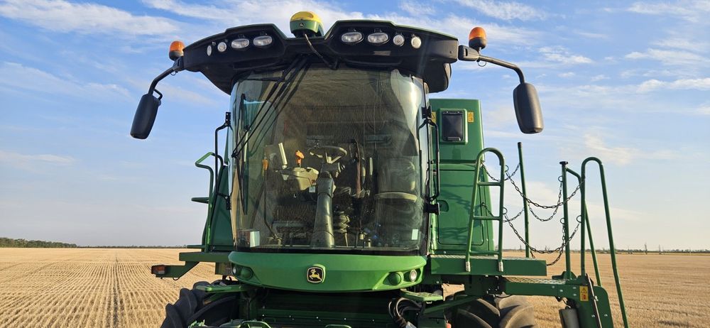 Комбайн John Deere S760 (430 к.с.)