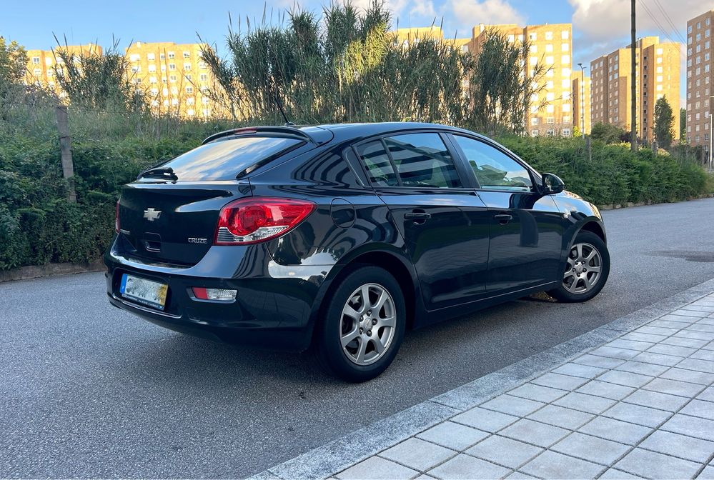 Chevrolet Cruze 1.7 VCDi - Nacional - 2012