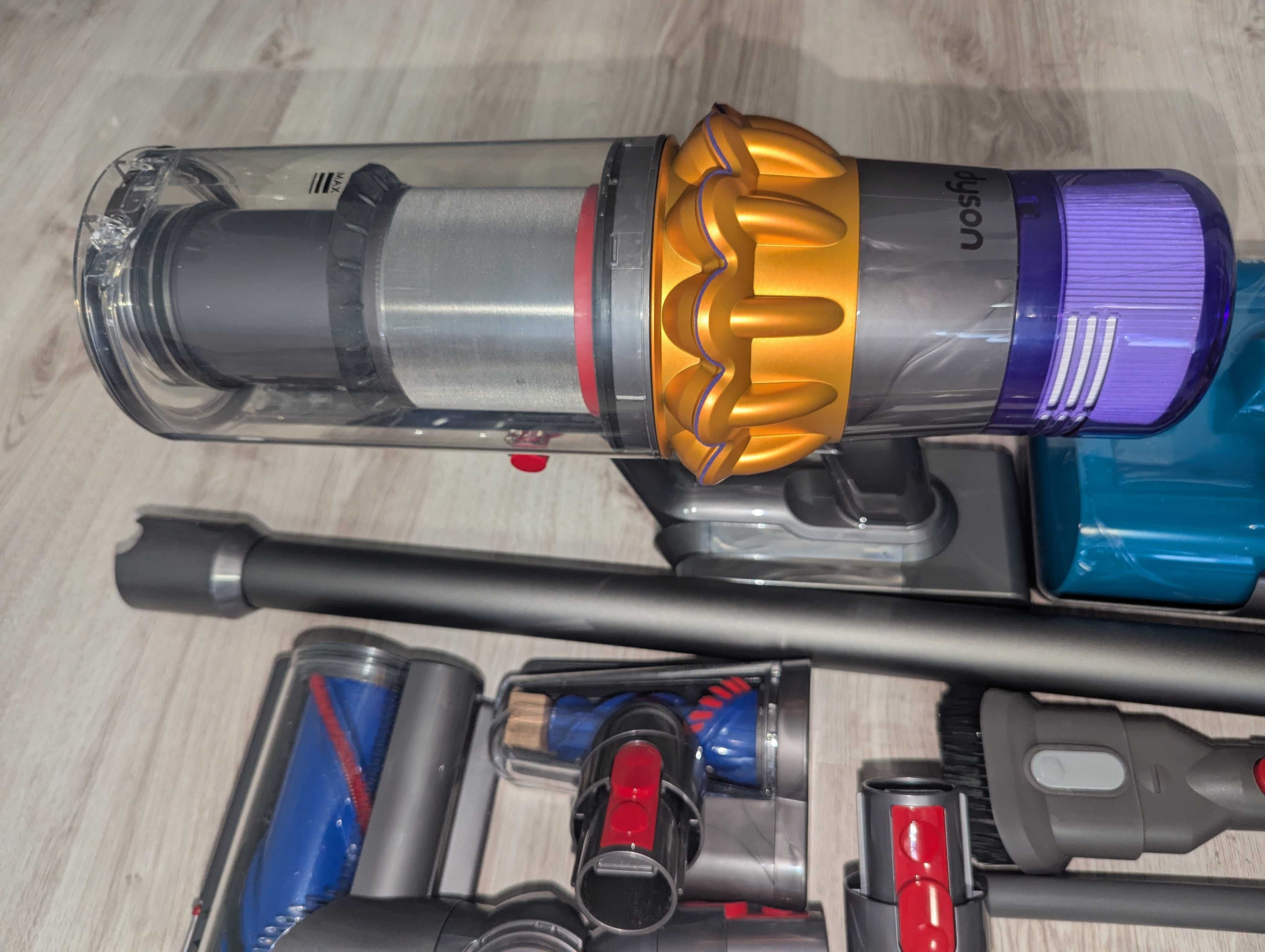 Odkurzacz Dyson V15S Submarine