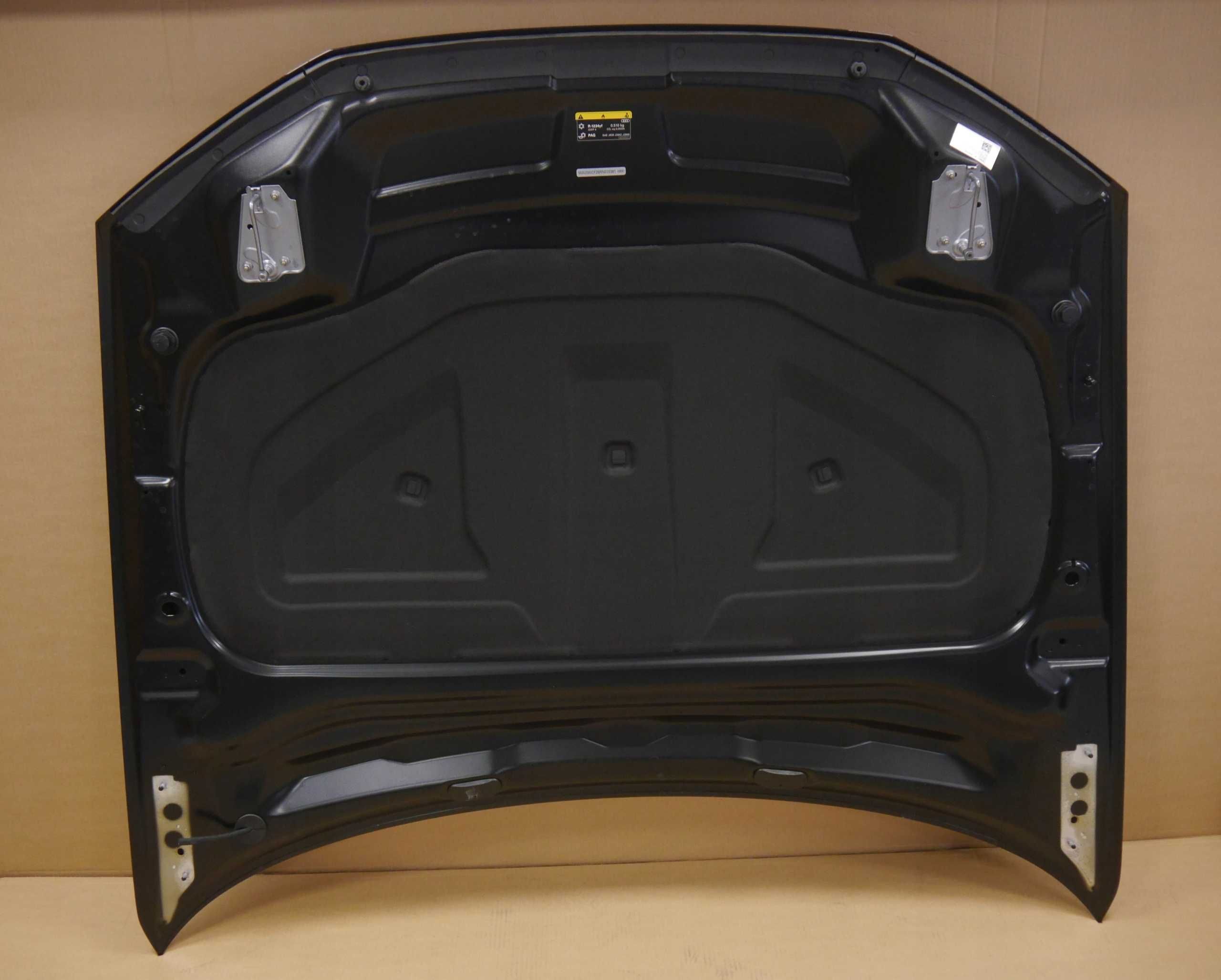 Капот AUDI A6 C8 4K разборка запчасти шрот цвет 4K0823029B