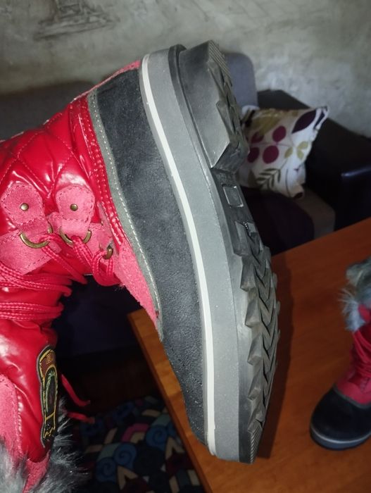 Продаются зимние сапоги