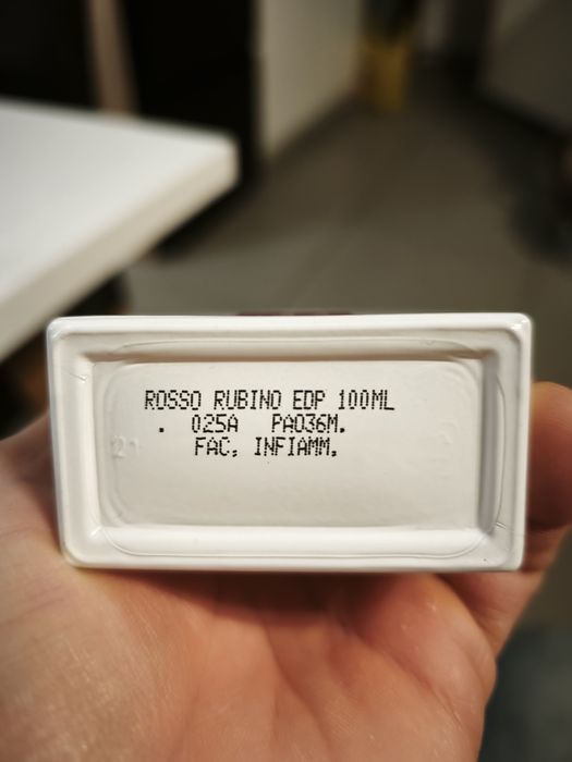 Giardini di Toscania Rosso Rubino Edp. 100ml.