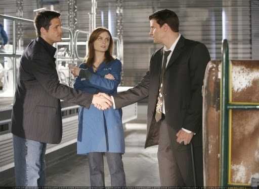 OSSOS: Bones Temporada/Série 4 -Edição Cadavérica /7dvds/ NOVO/SELADO