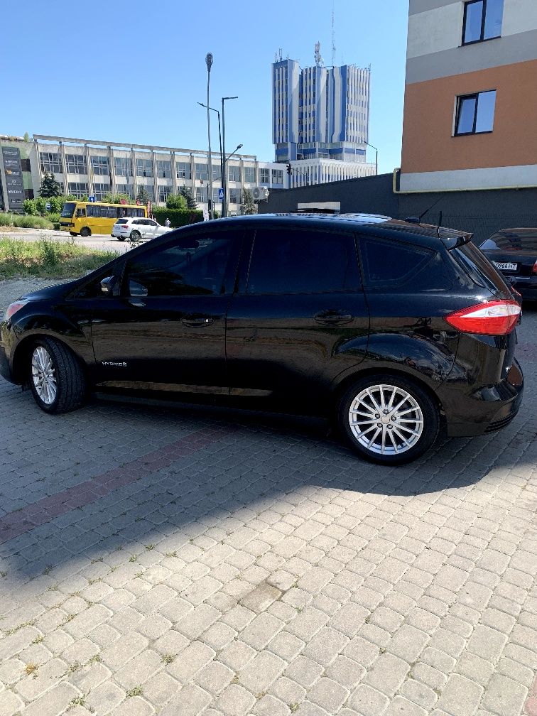 Ford C max hybrid