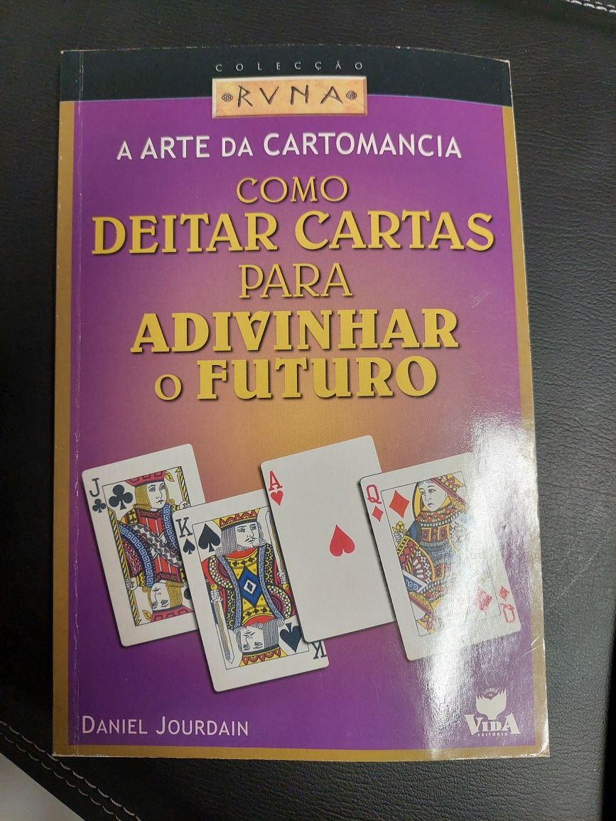 Livro aprenda a deitar cartas