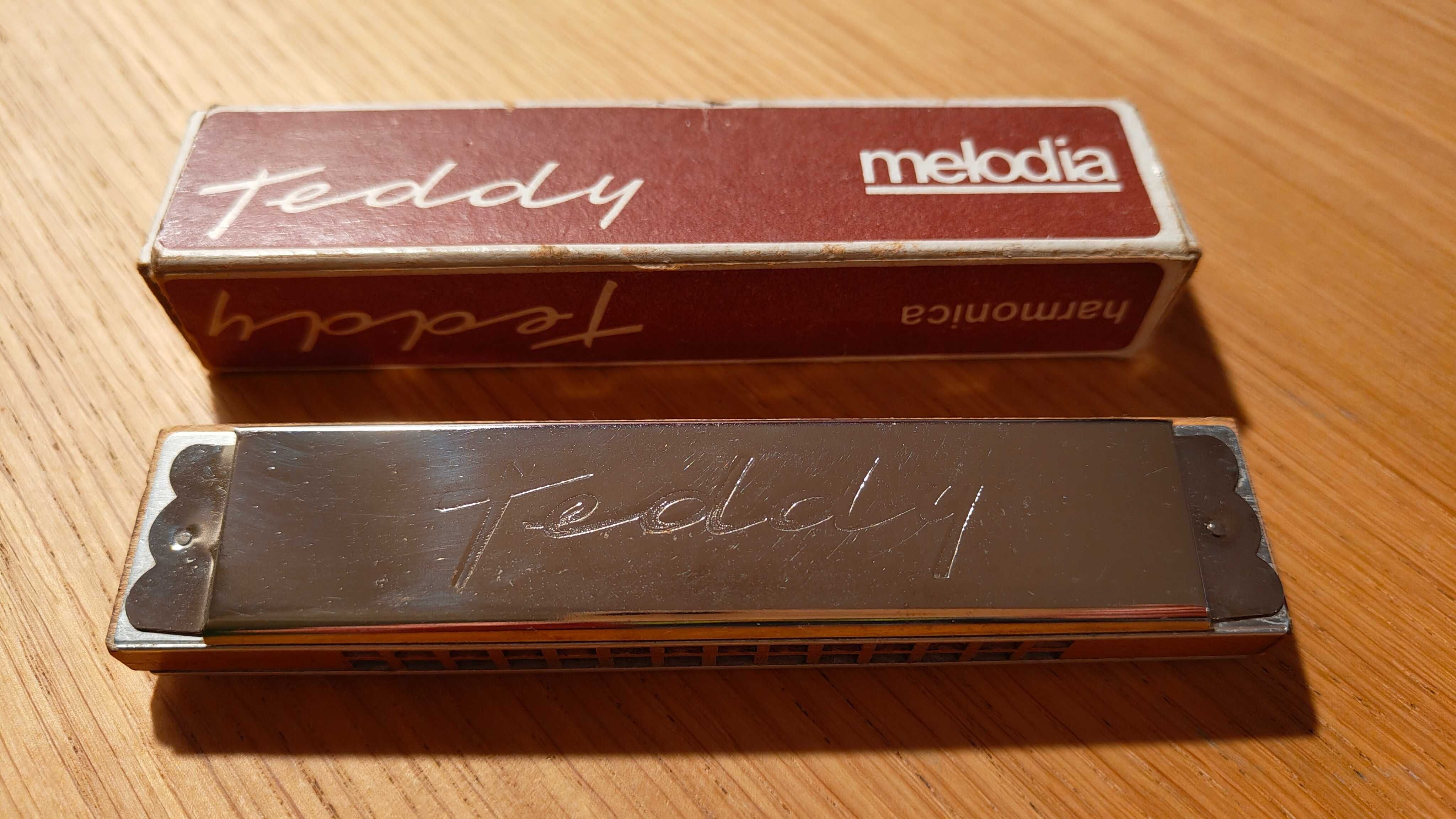 Polska harmonijka ustna Teddy Melodia harmonica czasy PRL instrument