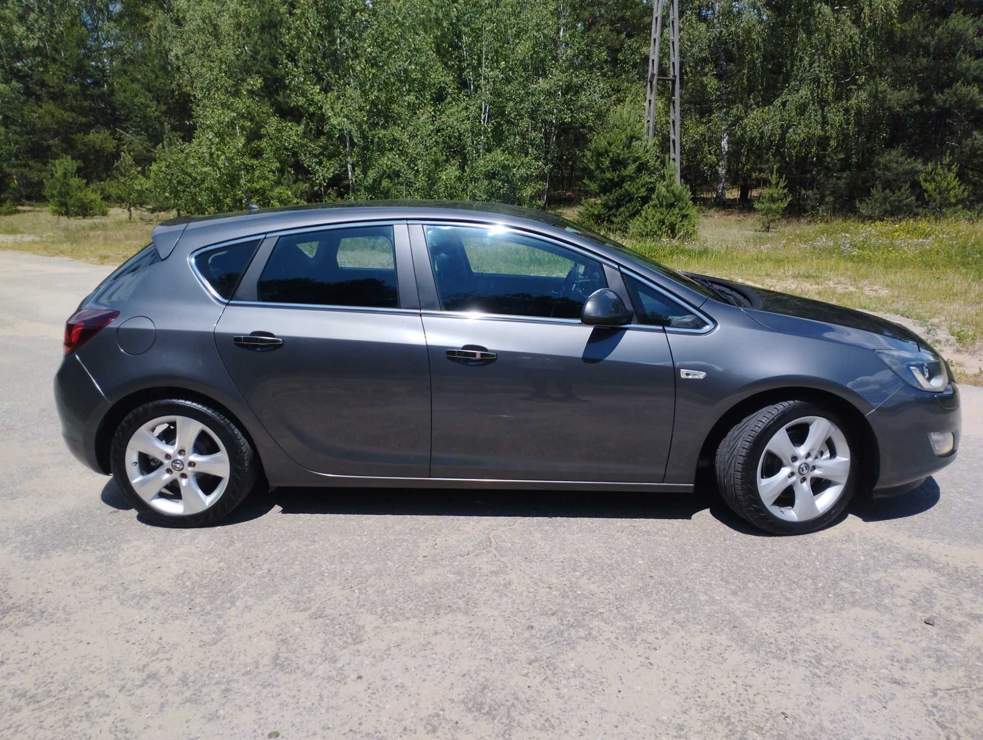 Opel Astra J 1.7 CDti Zarejestrowana !!