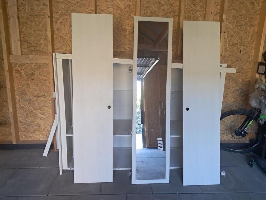 Szafa biała, używana