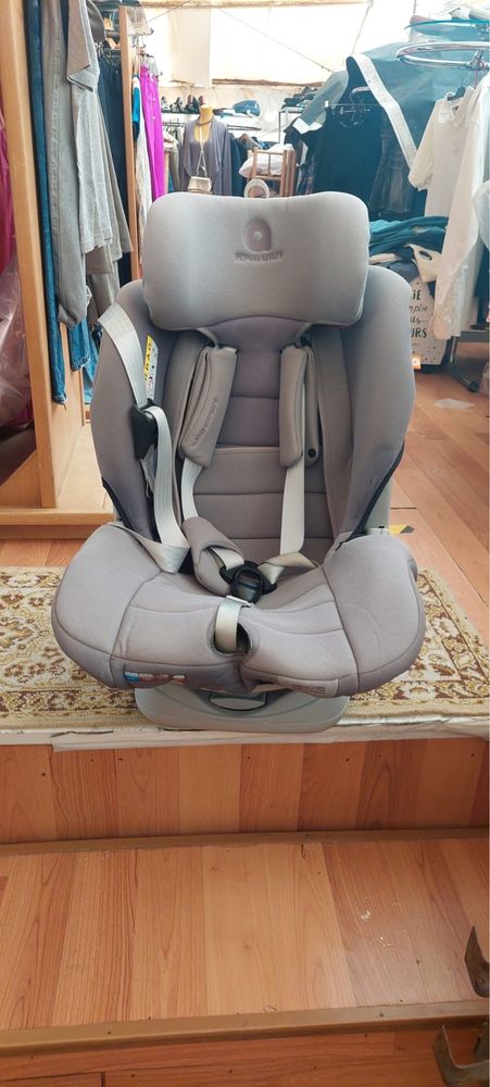 Cadeira de crianca para carro