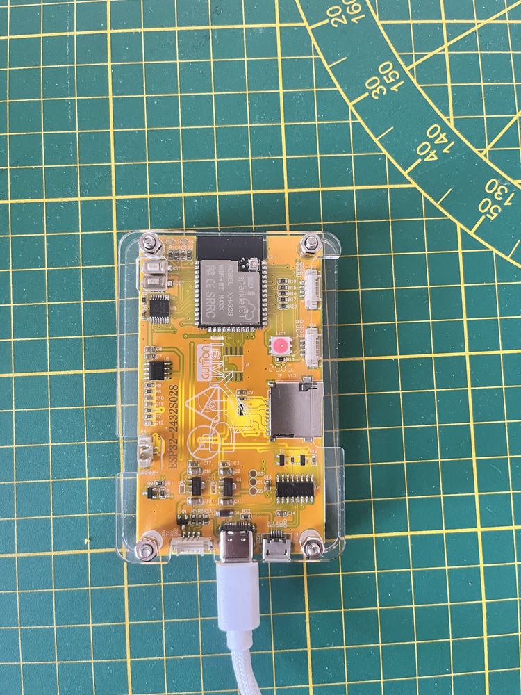 esp32 cyd bruce alternatywa dla flipera zero