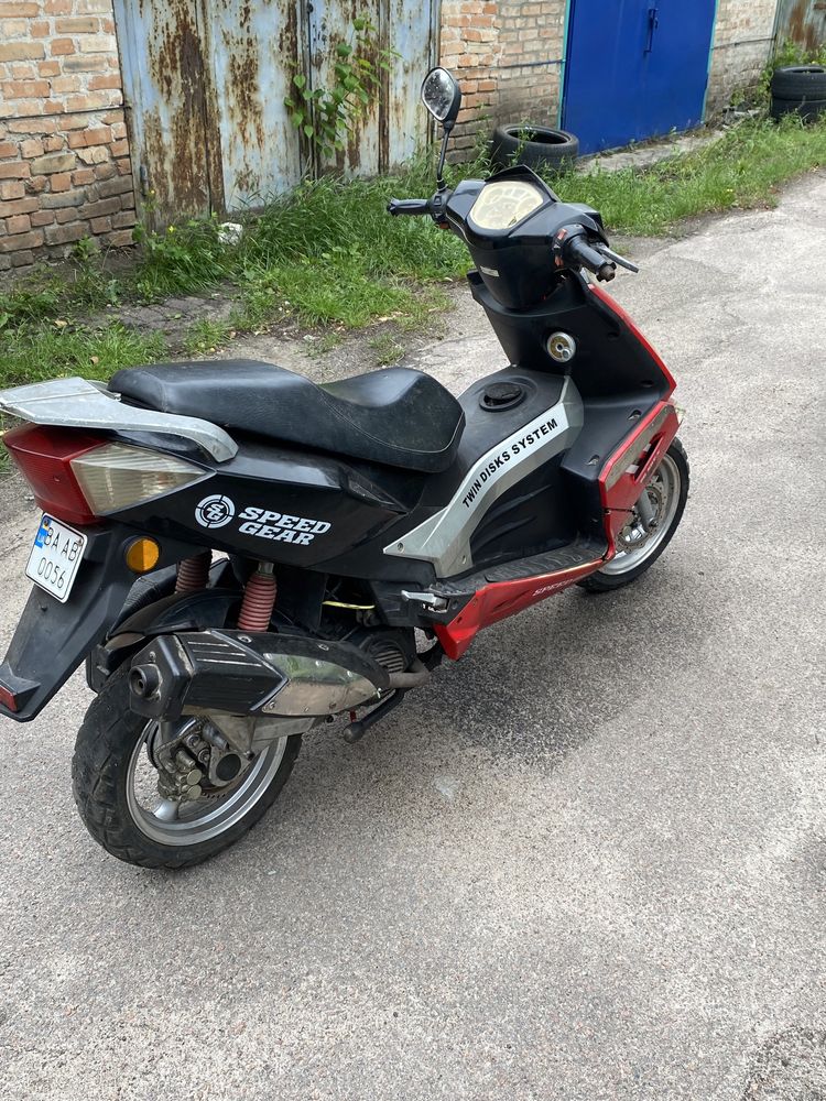 Скутер speed gear 150cc на документах