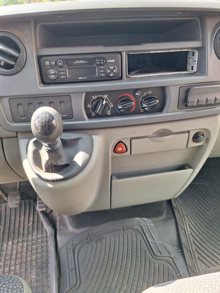 Opel Movano niski przebieg 2005r