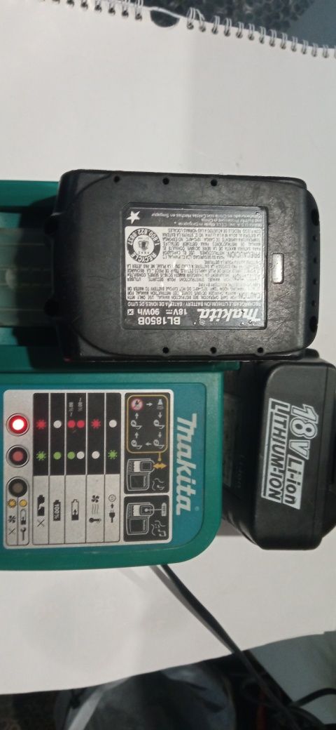 Зарядний пристрій MAKITA DC18RA + 2 акб 5ah
