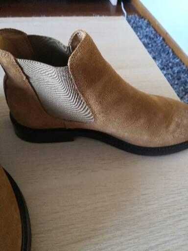 Botas em ótimo estado