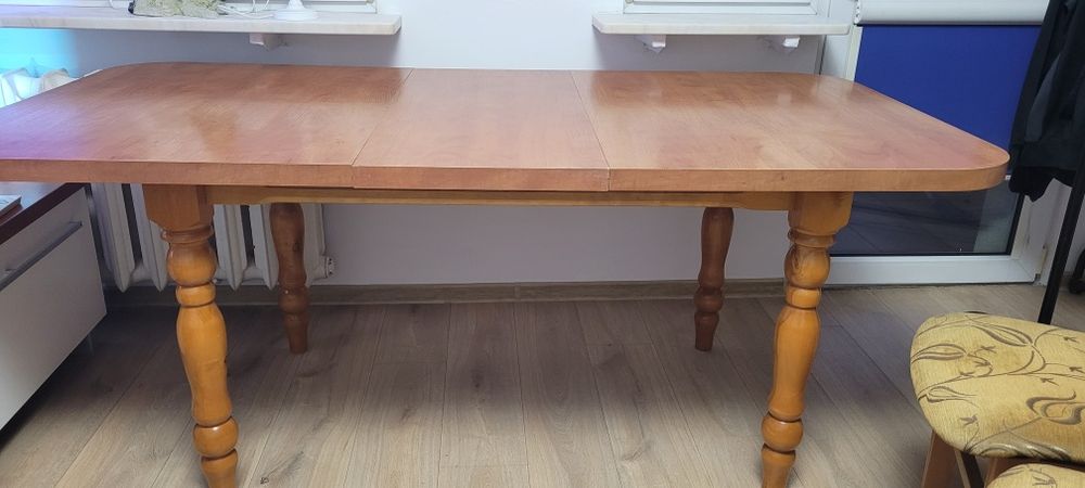 Stol 4 krzesla stol