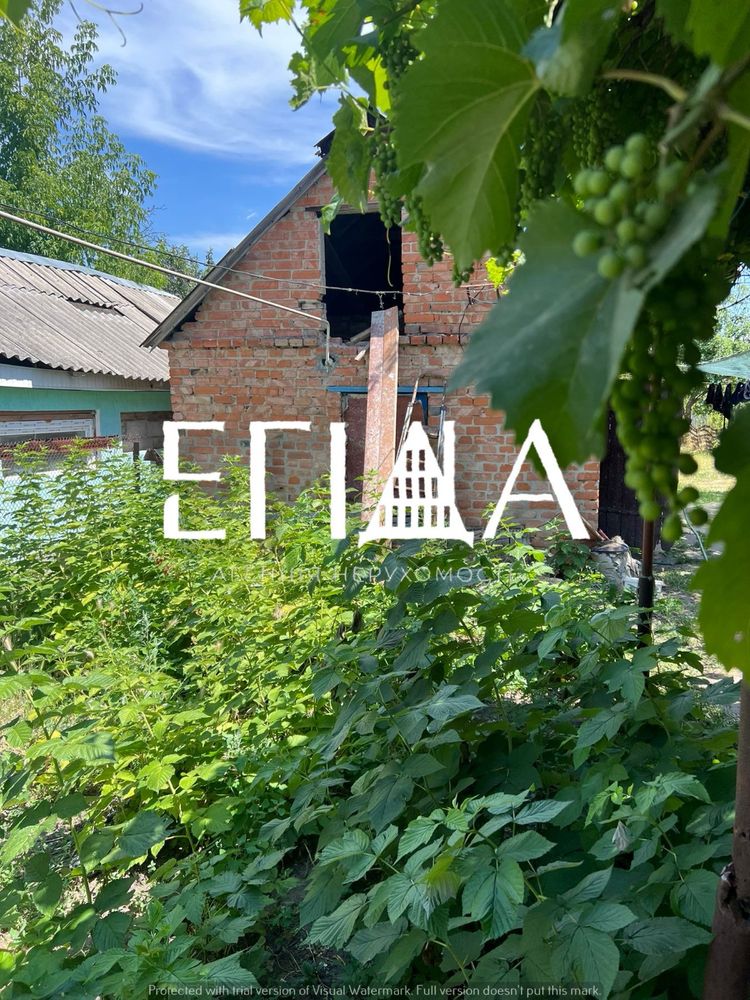 Продаж половини будинку р-н Шкільний