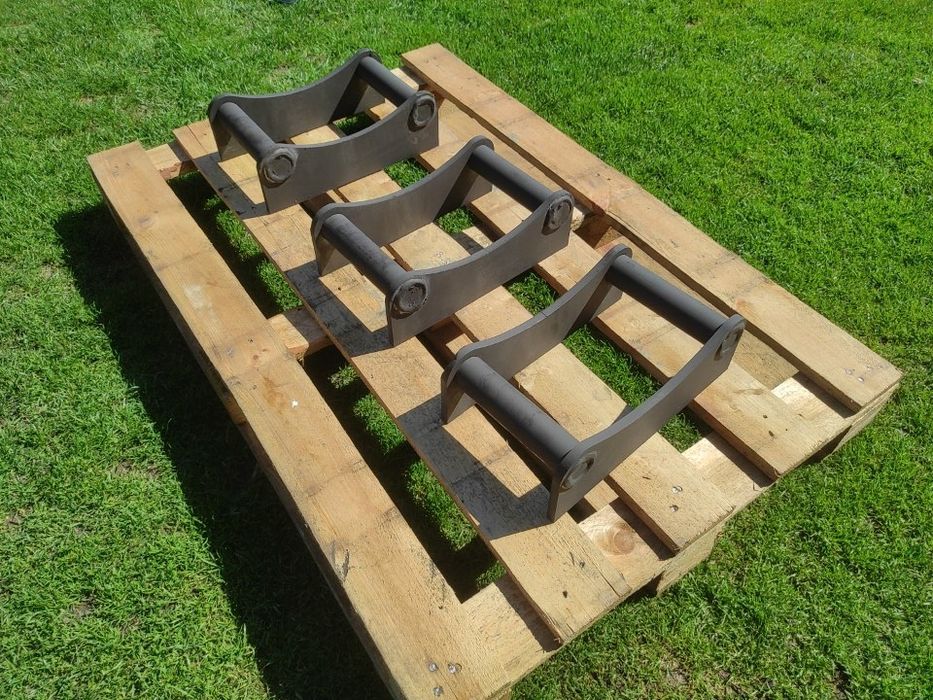 Mocowanie uszy łyżki mecalac tlb 890 do wspawania tlb890 ramka spawani