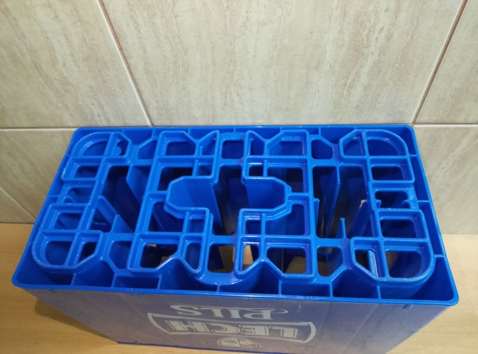 Uchwyt koszyk koszyczek na butelki 10 x 0,5 litra