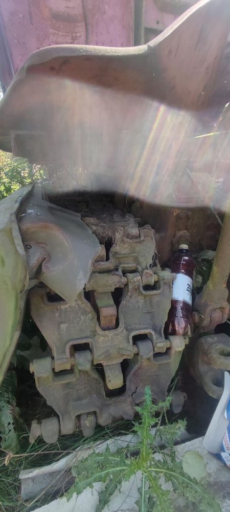 ДТ-75 гусеничний сільськогосподарский трактор загального призначення