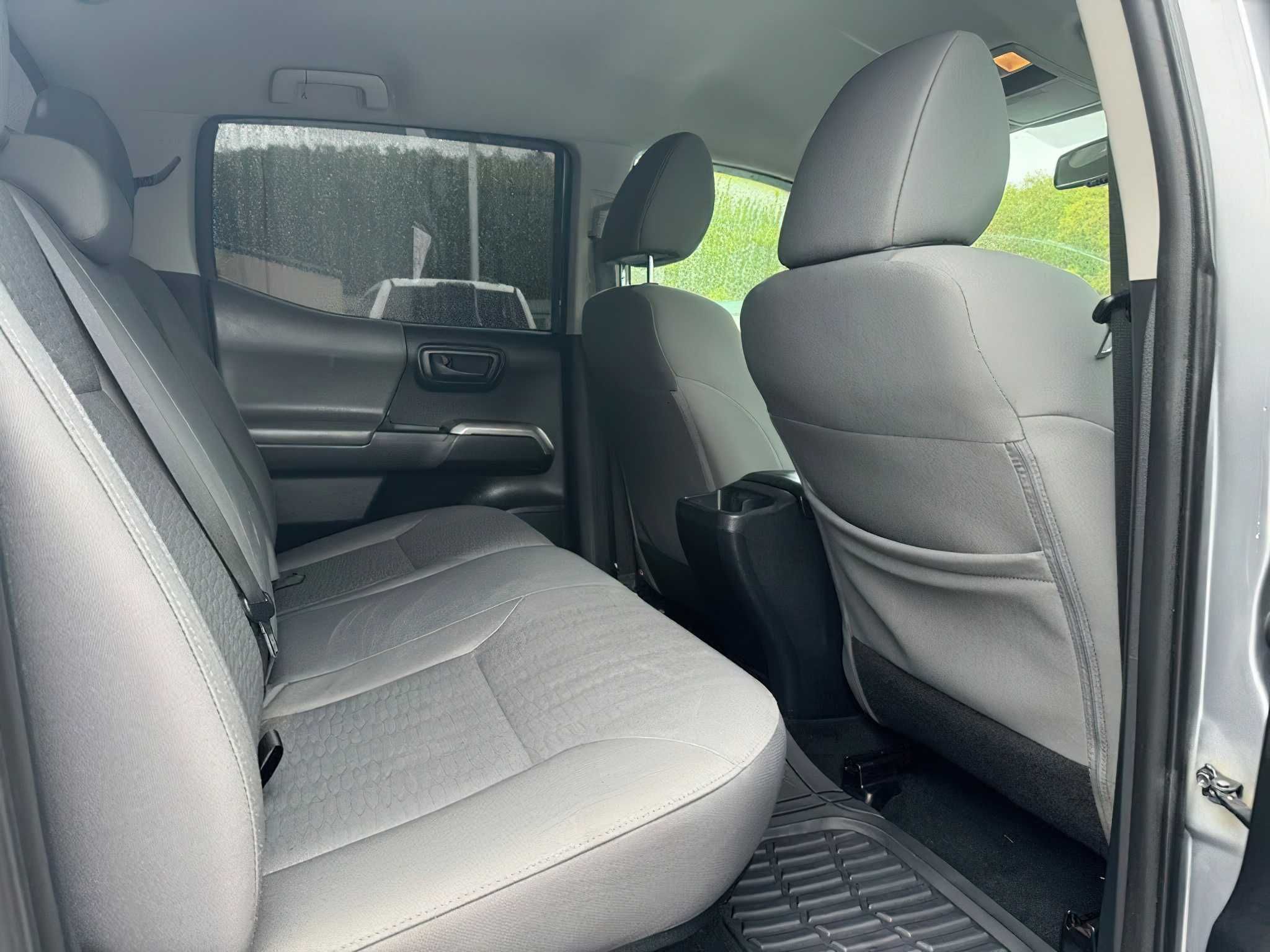 2019 Toyota Tacoma SR5 V6 Double Cab LB 4WD
