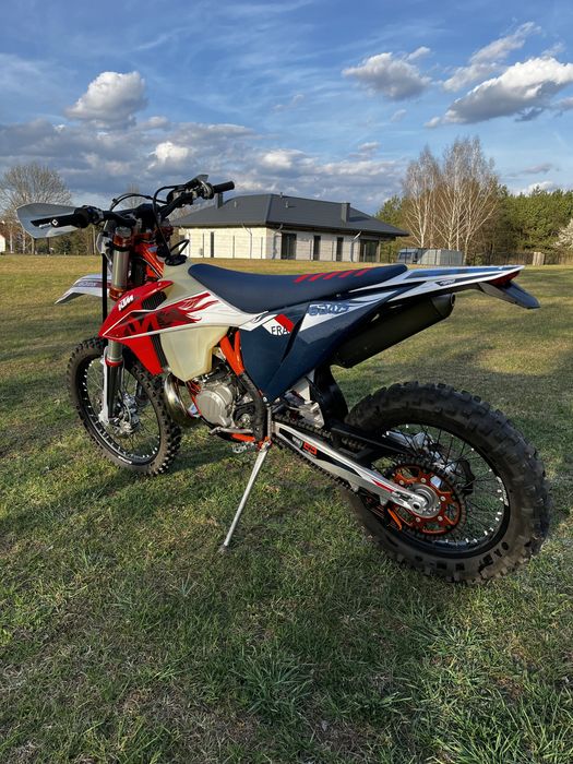 KTM 250 EXC Six Days TPi 8MTH      (Nie 300 exc)