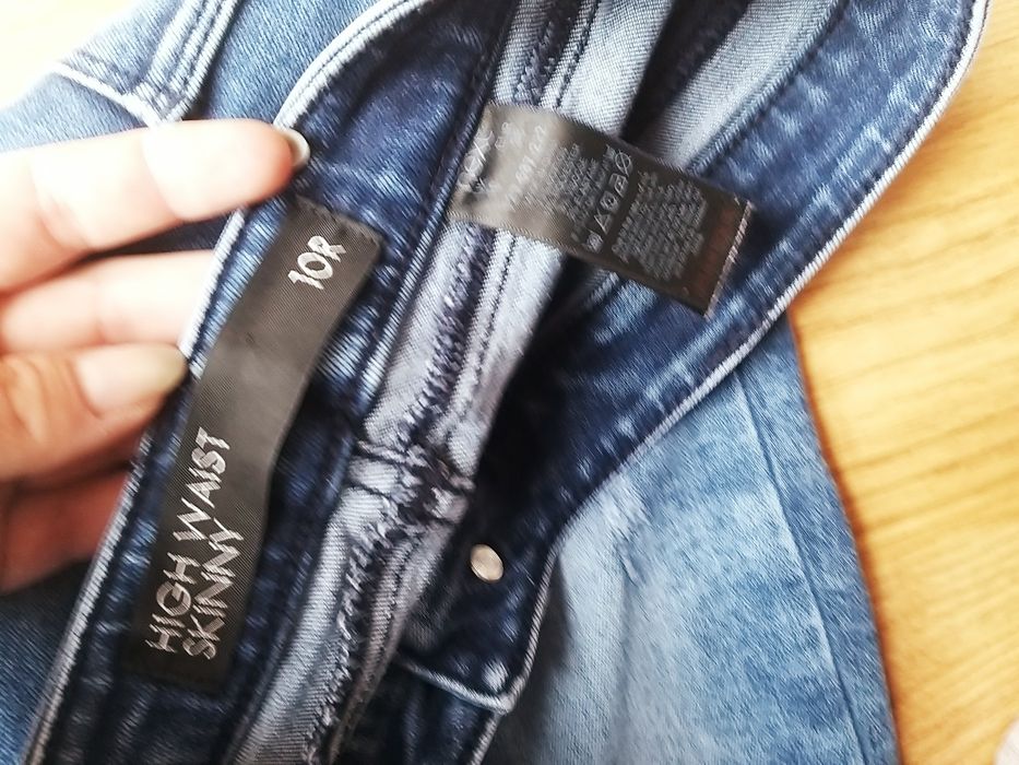 Ciemne granatowe skinny high waist stan stanem m 38 spodnie rurki