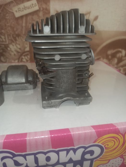 Поршнева STIHL MS 210