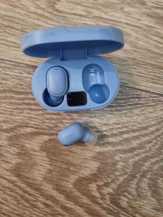 Навушники бездротові нові