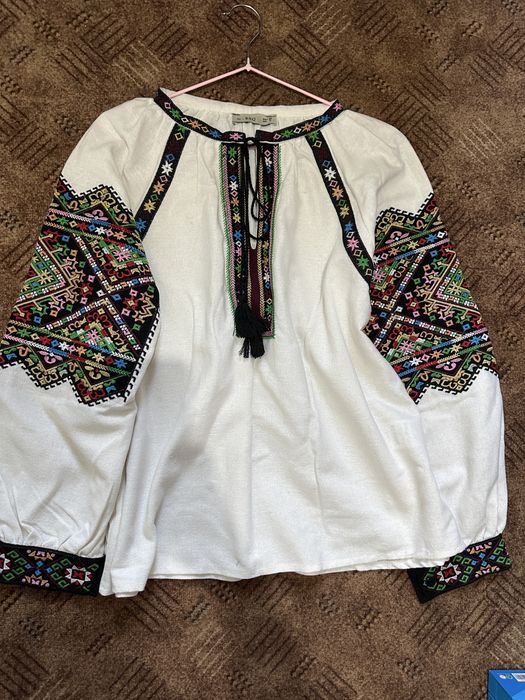 Вишита сорочка, вишиванка