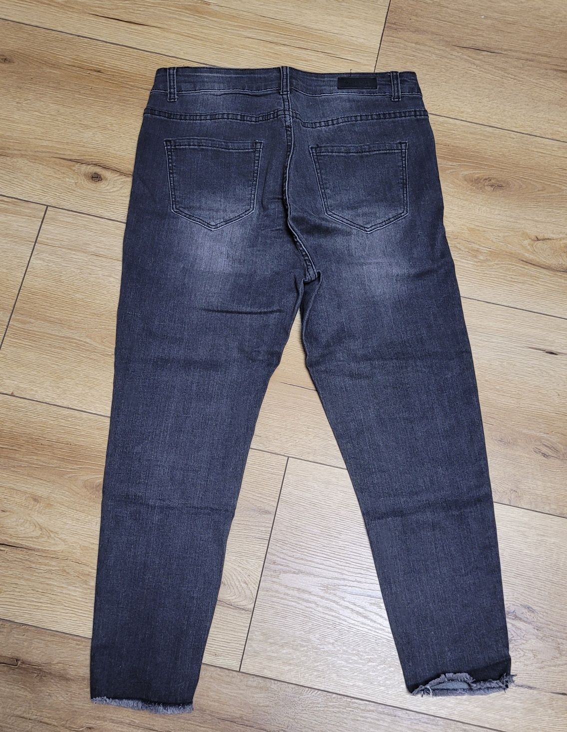 Spodnie jeansowe,  czarne 42