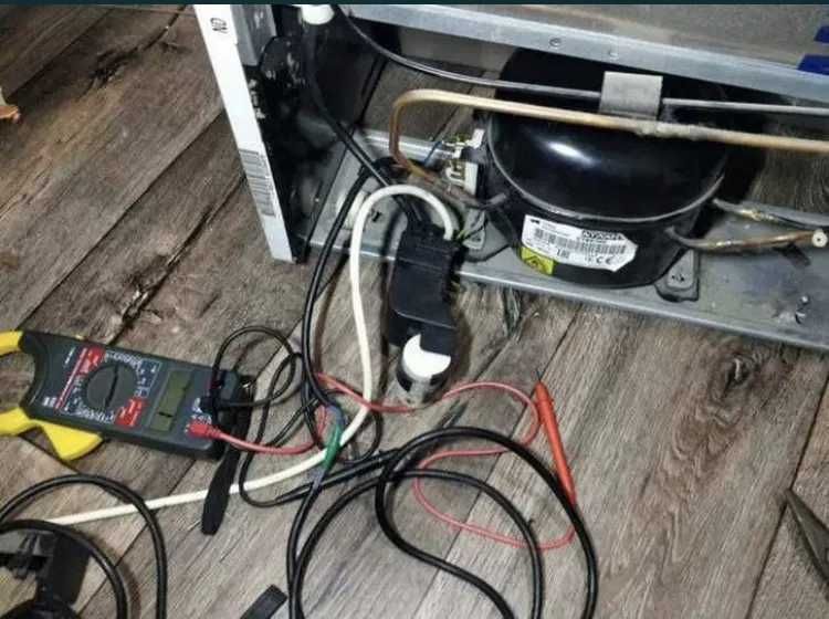 Ремонт холодильників, ремонт промислових холодильників , вітрин