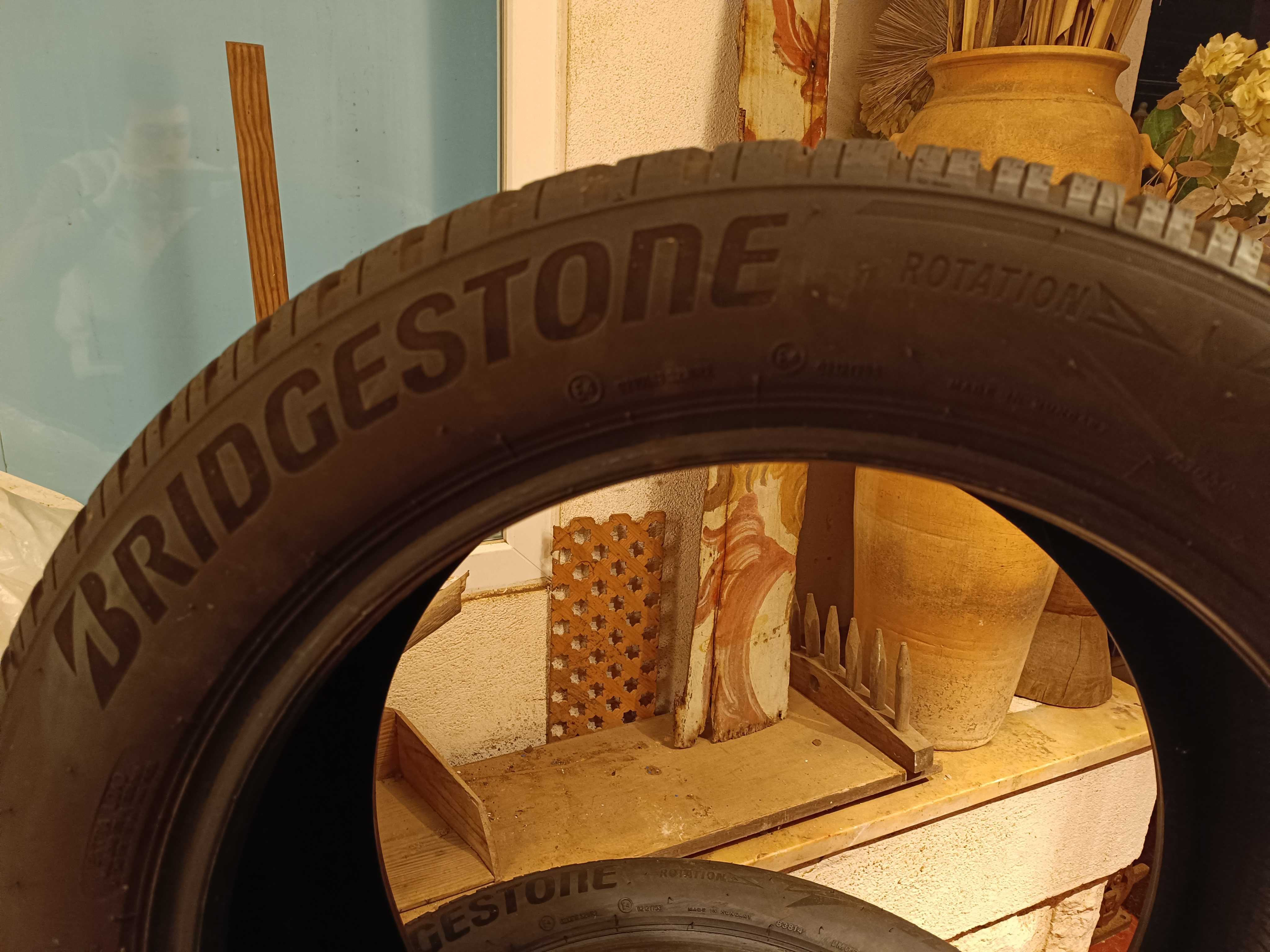 Pneus Bridgestone Rotation