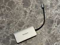 Targus USB-C - 2xUSB, 2xUSB-C HUB