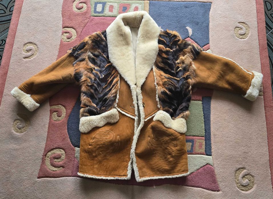 Damski Kożuch Nowy rozmiar 42