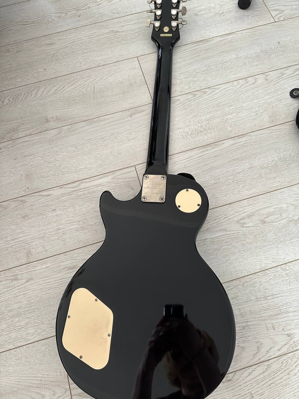 Електрогітара Epiphone Les Paul 100 +чохол +провод для компʼютера