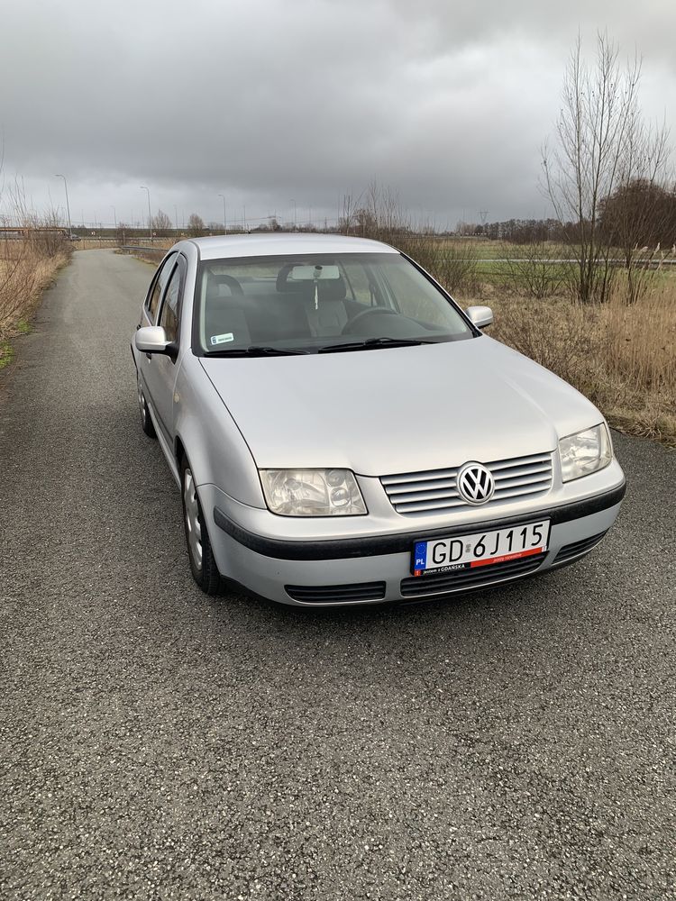 Volkswagen Bora 1.6 ZERO RDZY