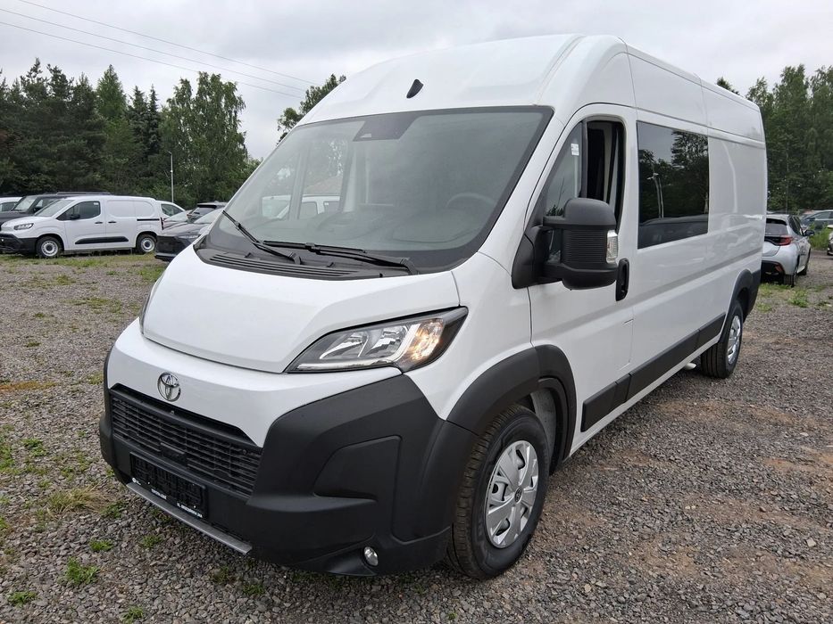 Toyota Proace Max  Toyota Proace Max L3H2 Brygadowy 7- osobowy 2.2 140KM