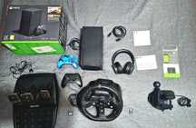 XBOX Series X z akcesoriami
