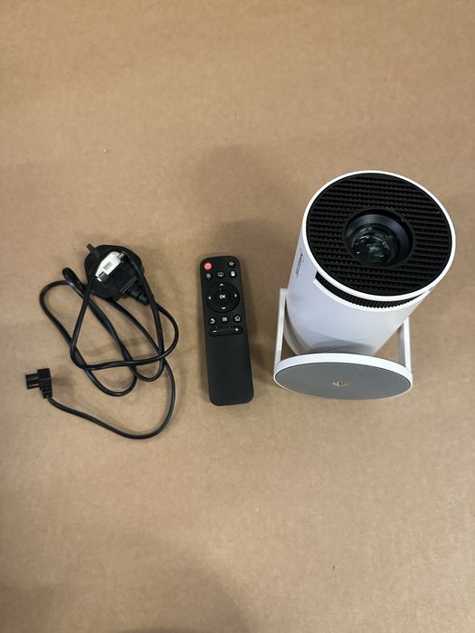 Projektor rzutnik multimedialny kino android wifi bluetooth nowy